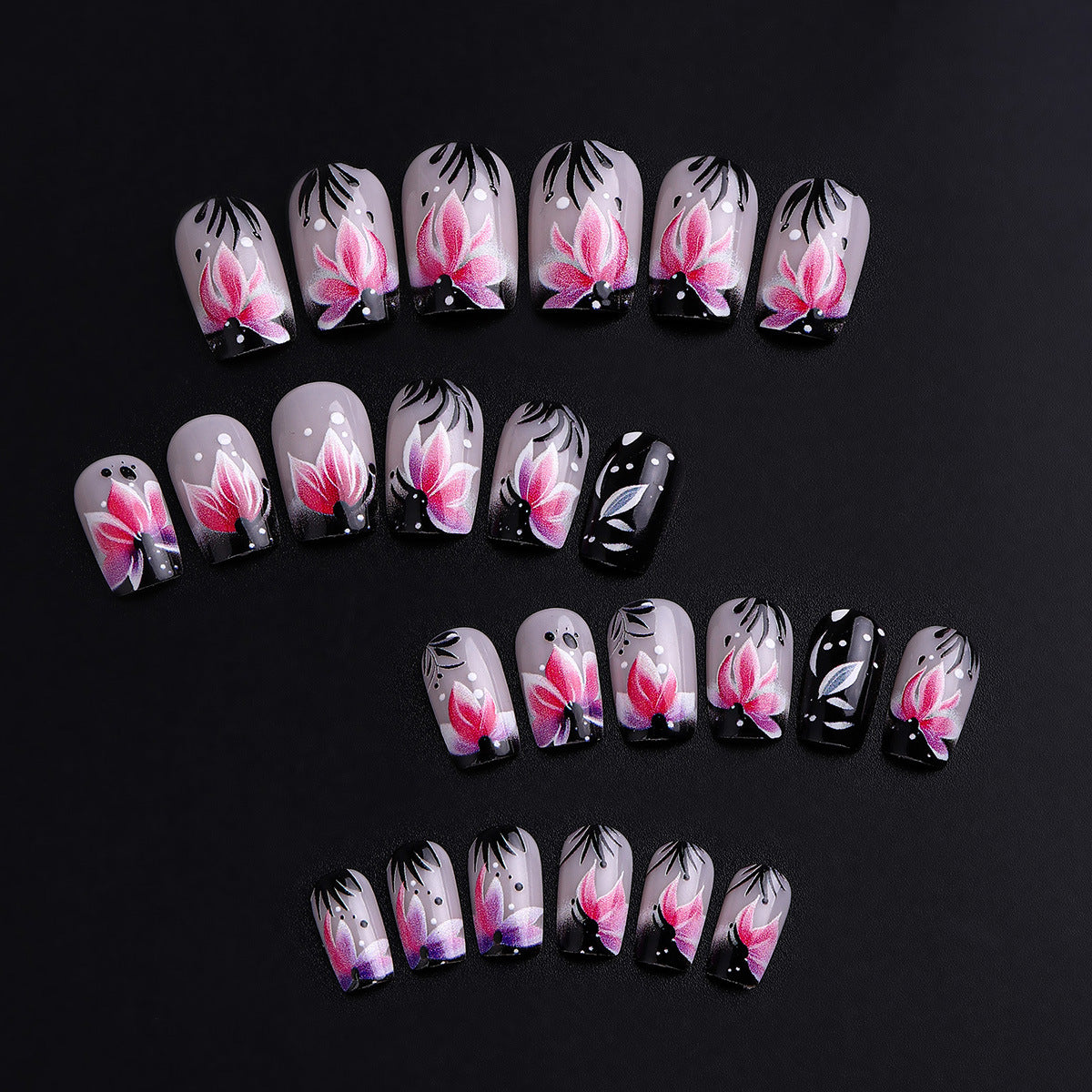 【Press-on Nail】【Medium-Length】 Black Edge Gradient Pink Purple Flower